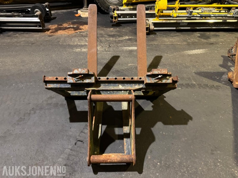 Engcon pallegafler med S60 feste - Attachment for Construction machinery: picture 5 Engcon pallegafler med S60 feste - Attachment for Construction machinery: picture 5