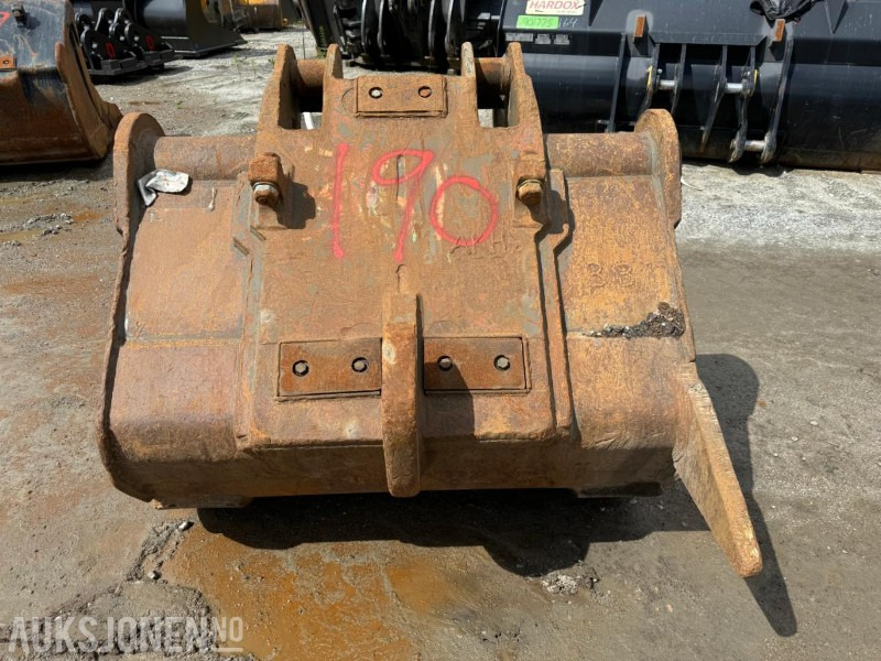 Gjerstad renskeskuffe med km3 feste - Attachment for Construction machinery: picture 5 Gjerstad renskeskuffe med km3 feste - Attachment for Construction machinery: picture 5