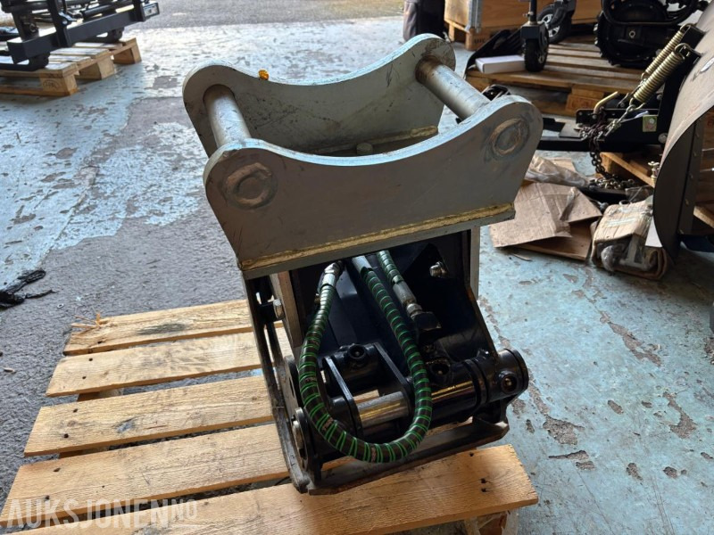 Hanmey Klype 20 med S40 feste. Passer 2,5-6 tonn maskin - Attachment for Construction machinery: picture 4 Hanmey Klype 20 med S40 feste. Passer 2,5-6 tonn maskin - Attachment for Construction machinery: picture 4