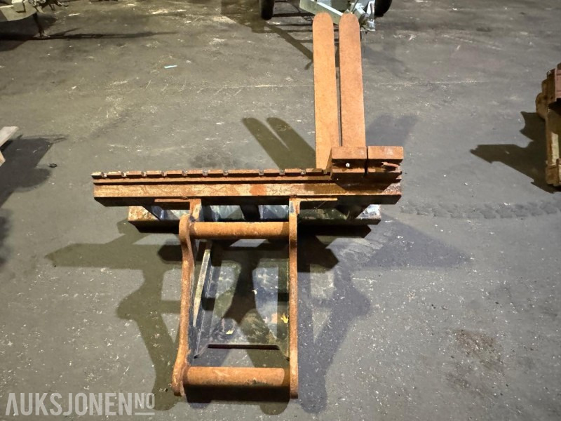 Pallegafler med S60 feste - Attachment for Construction machinery: picture 5 Pallegafler med S60 feste - Attachment for Construction machinery: picture 5