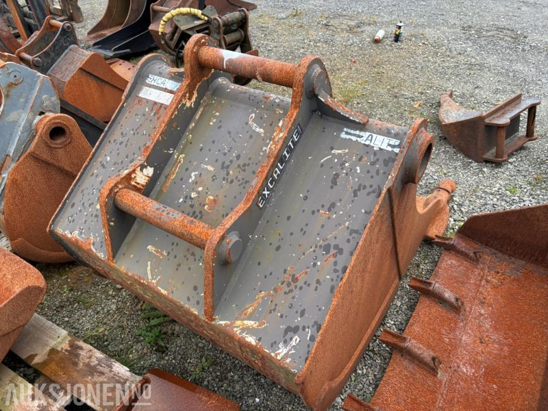 Redskapsparti S60. 2 Graveskuffer. Kabelskuff - Attachment for Construction machinery: picture 5 Redskapsparti S60. 2 Graveskuffer. Kabelskuff - Attachment for Construction machinery: picture 5