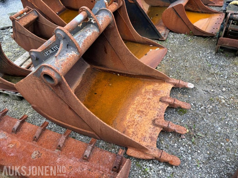 Redskapsparti S60. 2 Graveskuffer. Kabelskuff - Attachment for Construction machinery: picture 1 Redskapsparti S60. 2 Graveskuffer. Kabelskuff - Attachment for Construction machinery: picture 1