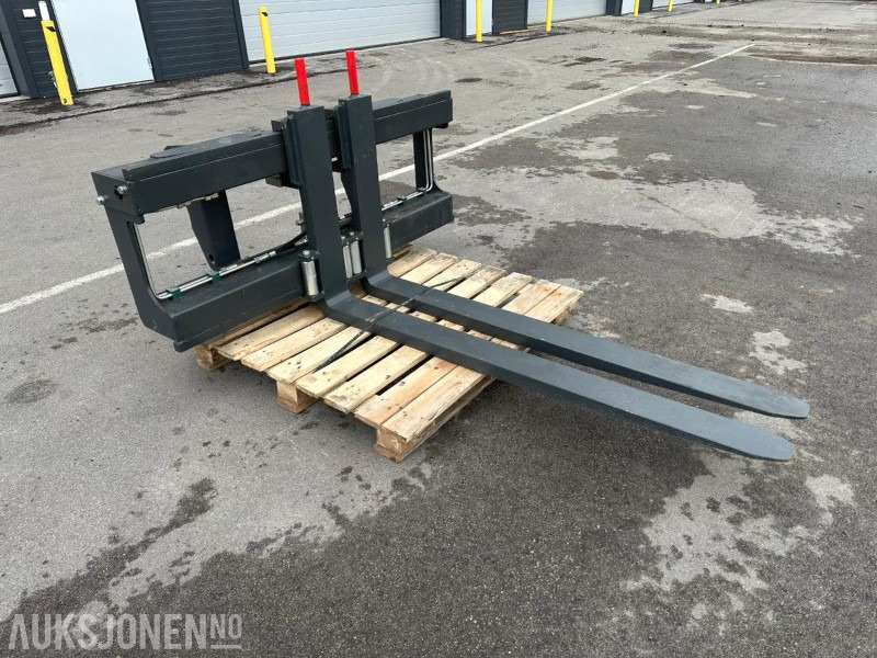 UBRUKT GA Hydrauliske Pallegafler Manitou 5t, 1500 x 1600 - Attachment for Construction machinery: picture 4 UBRUKT GA Hydrauliske Pallegafler Manitou 5t, 1500 x 1600 - Attachment for Construction machinery: picture 4