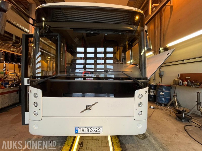 2012 Volvo B9R Contrast buss repobjekt, 452000km - Bus: picture 1 2012 Volvo B9R Contrast buss repobjekt, 452000km - Bus: picture 1
