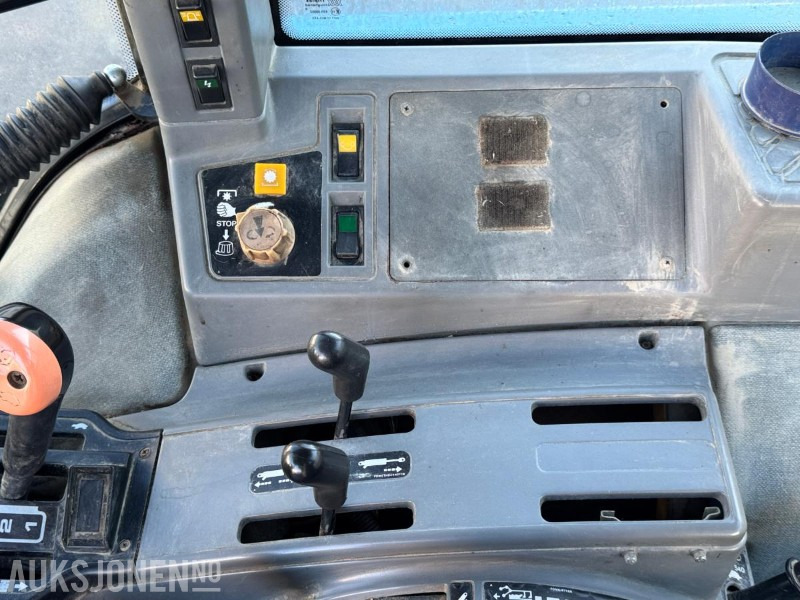 Farm tractor Ford 6640 SLE traktor / Trima frontlaster: picture 34