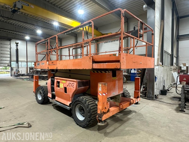 JLG 4394RT - Sakselift - Aerial platform: picture 3 JLG 4394RT - Sakselift - Aerial platform: picture 3
