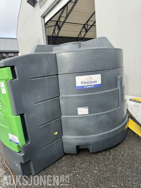 Kingspan Fuelmaster 3500L stasjonær dieseltank med pumpe og låsbart skap. - Construction equipment: picture 1 Kingspan Fuelmaster 3500L stasjonær dieseltank med pumpe og låsbart skap. - Construction equipment: picture 1