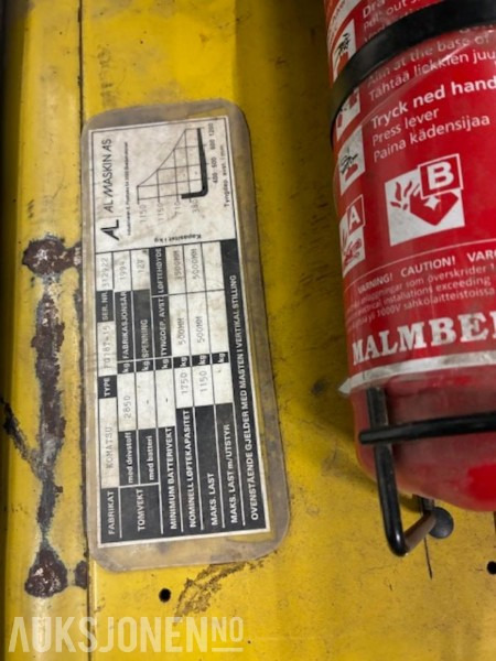 1994 Komatsu FG18T-15 - Material handling equipment: picture 5 1994 Komatsu FG18T-15 - Material handling equipment: picture 5