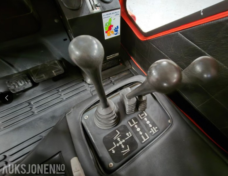 Material handling equipment 2005 Linde H40T KUN 1074 Timer: picture 8 Material handling equipment 2005 Linde H40T KUN 1074 Timer: picture 8