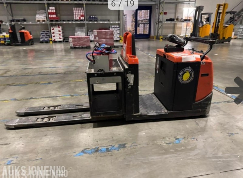 2014 BT OSE250 Plukktruck - Snile - Material handling equipment: picture 3 2014 BT OSE250 Plukktruck - Snile - Material handling equipment: picture 3