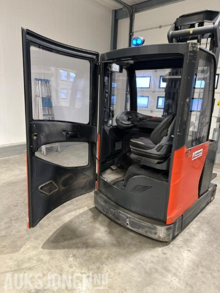 2014 Linde skyvemasttruck lukket R14 - Material handling equipment: picture 4 2014 Linde skyvemasttruck lukket R14 - Material handling equipment: picture 4