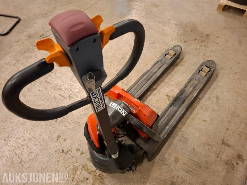 2021 Heli CBD15J LI-S - 1.5 tonns lithium palletruck - Material handling equipment: picture 3 2021 Heli CBD15J LI-S - 1.5 tonns lithium palletruck - Material handling equipment: picture 3