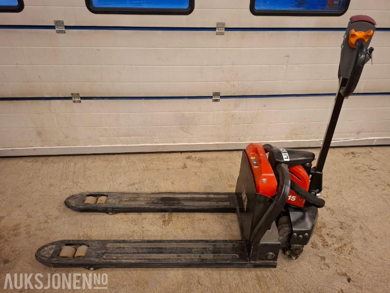 2021 Heli CBD15J LI-S - 1.5 tonns lithium palletruck - Material handling equipment: picture 1 2021 Heli CBD15J LI-S - 1.5 tonns lithium palletruck - Material handling equipment: picture 1