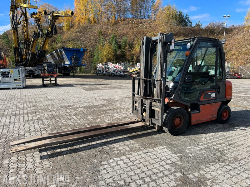 Material handling equipment Nissan E25 med 2500kg løfte kapasitet 3,3 m løfte høyde: picture 1