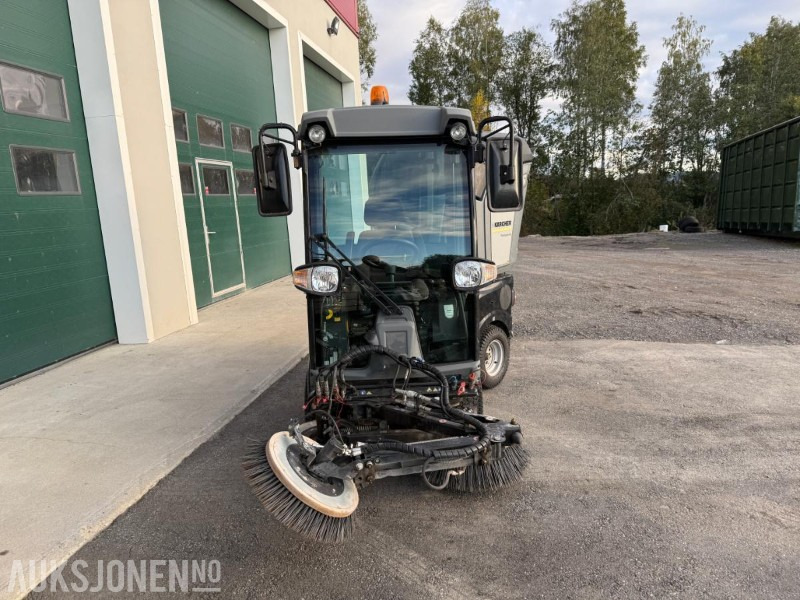 2013 Kärcher Feiemaskin/multimaskin lite brukt - Municipal/ Special vehicle: picture 2 2013 Kärcher Feiemaskin/multimaskin lite brukt - Municipal/ Special vehicle: picture 2