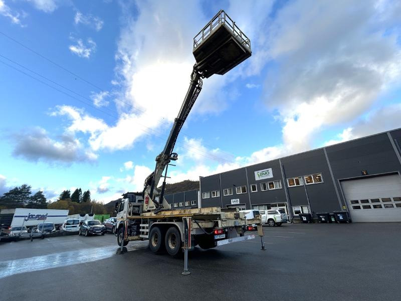 2013 Volvo FMX 370 6X4 med NORMET Esslift 1000 plattform / korg - nylig EU godkjent - Municipal/ Special vehicle: picture 4 2013 Volvo FMX 370 6X4 med NORMET Esslift 1000 plattform / korg - nylig EU godkjent - Municipal/ Special vehicle: picture 4