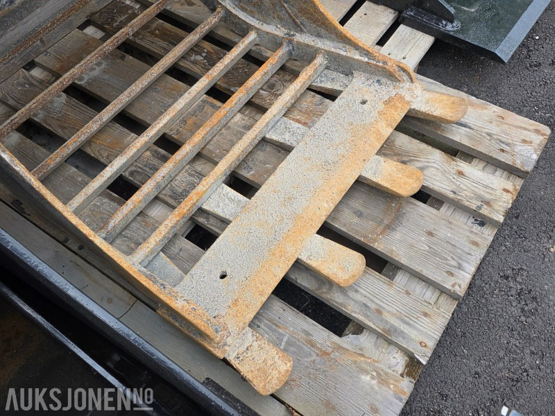 SB Sorteringsskuff 700 S30 - Construction equipment: picture 3 SB Sorteringsskuff 700 S30 - Construction equipment: picture 3