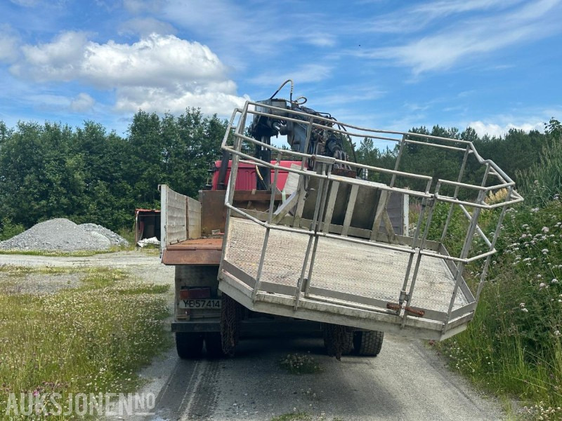 Scania P112H - Intercooler - 6X2 - Fastmontert kran med uttrekk og kurv - Tipp kasse - Crane truck: picture 4 Scania P112H - Intercooler - 6X2 - Fastmontert kran med uttrekk og kurv - Tipp kasse - Crane truck: picture 4