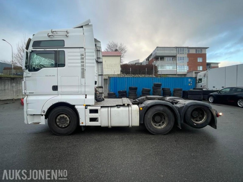 2016 MAN TGX 28.560 Trekkvogn 6X2 - 3 akslet - 560 hk. - 401154 km. - Tractor unit: picture 3 2016 MAN TGX 28.560 Trekkvogn 6X2 - 3 akslet - 560 hk. - 401154 km. - Tractor unit: picture 3