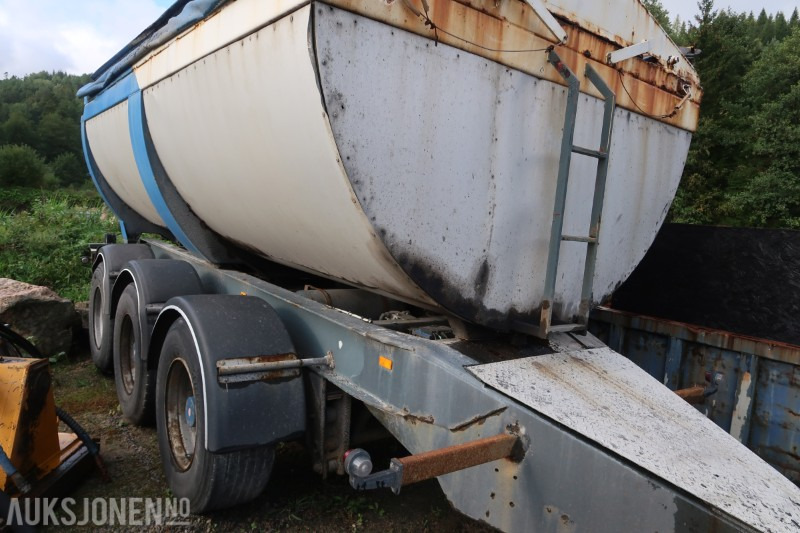 1997 Nor Slep PHV 24T Asfalthenger / asfaltbalje - Trailer: picture 5 1997 Nor Slep PHV 24T Asfalthenger / asfaltbalje - Trailer: picture 5