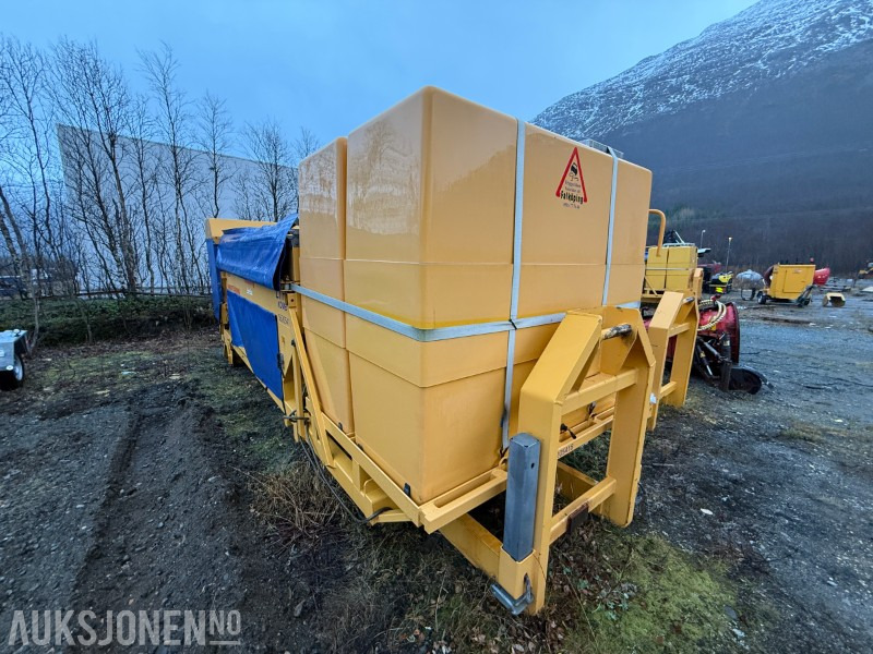 2016 Falköping C7 LTFV2 fastsandspreder - Truck: picture 4 2016 Falköping C7 LTFV2 fastsandspreder - Truck: picture 4