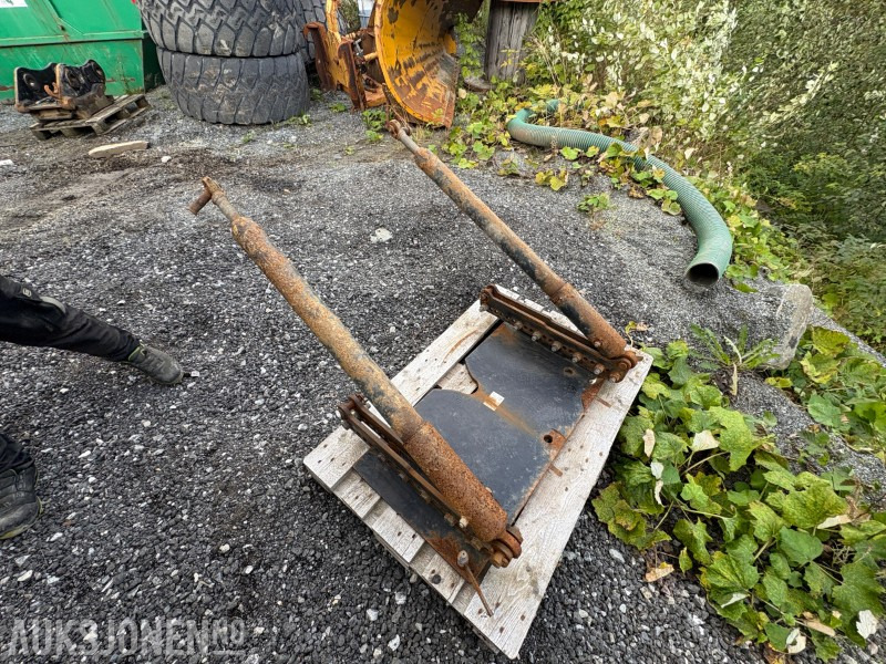 2017 Tellefsdal feste / brøyteplate - Truck: picture 2 2017 Tellefsdal feste / brøyteplate - Truck: picture 2