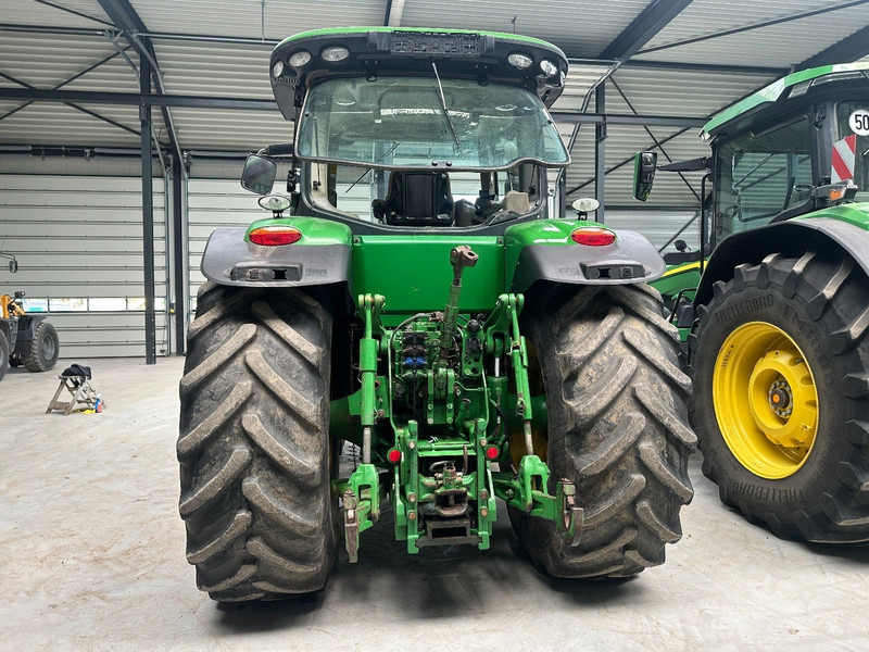 John Deere 8335R Powershift transmission - Farm tractor: picture 4 John Deere 8335R Powershift transmission - Farm tractor: picture 4