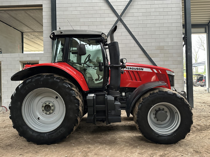 Massey Ferguson 7620 Dyna 6 - Farm tractor: picture 4 Massey Ferguson 7620 Dyna 6 - Farm tractor: picture 4