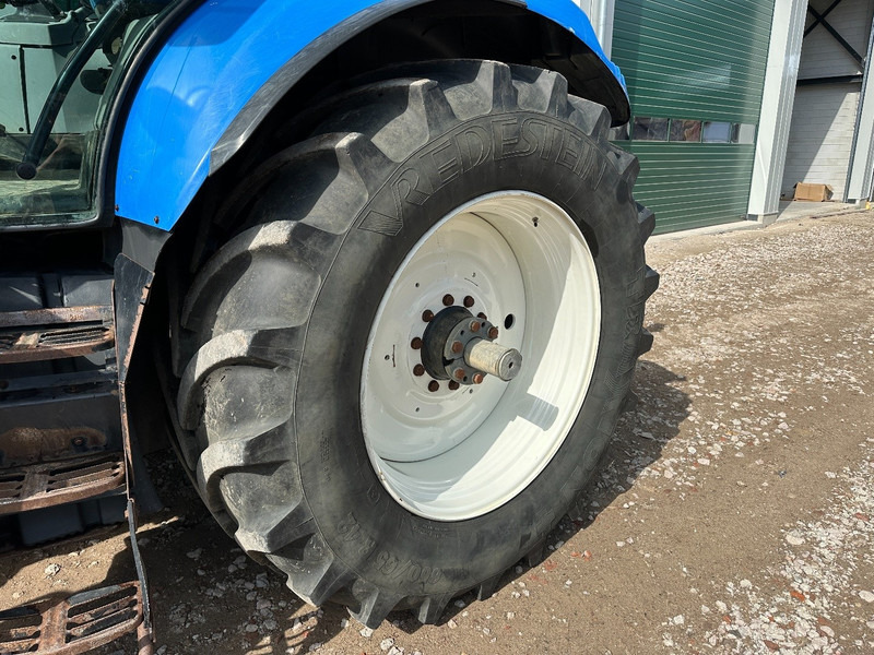 Farm tractor New Holland T7.250 Power Command: picture 8