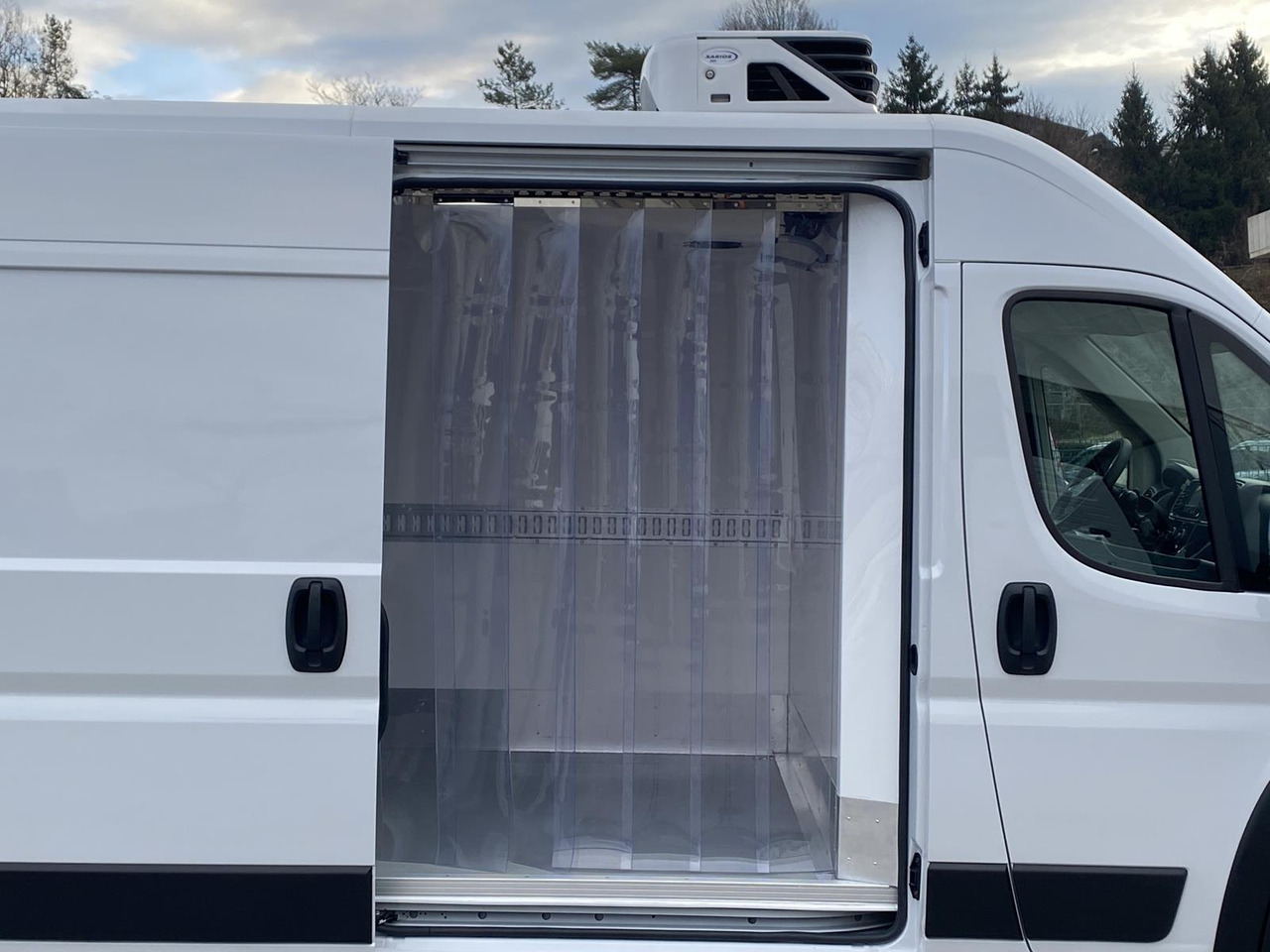 FIAT DUCATO L3H2 180PS BASE HEAVY / FRISCHDIENST + XARIOS 300 12-380V + Heizung - Refrigerated van: picture 3 FIAT DUCATO L3H2 180PS BASE HEAVY / FRISCHDIENST + XARIOS 300 12-380V + Heizung - Refrigerated van: picture 3