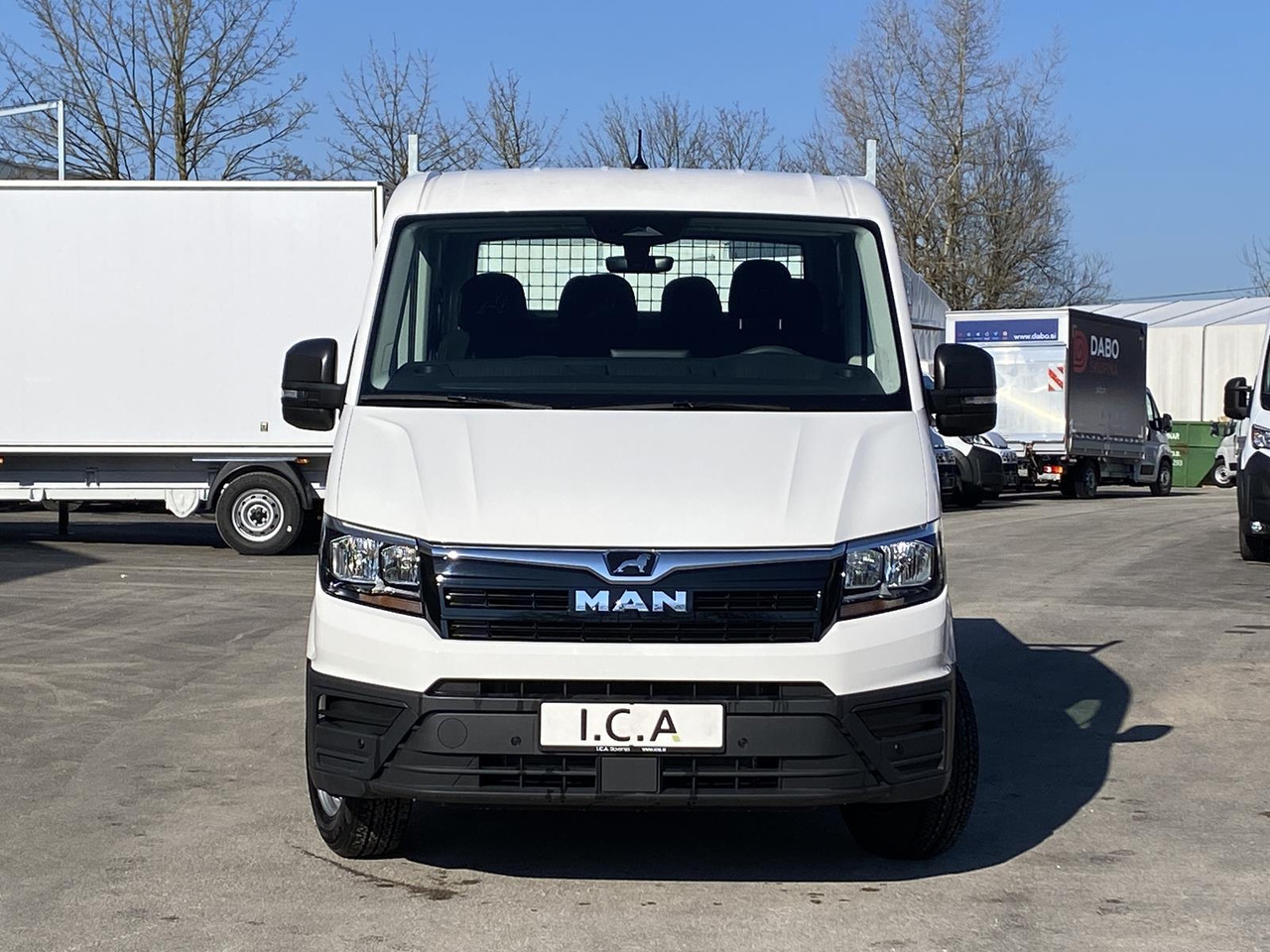 Flatbed van MAN TGE 3.180 DOKA 1+6 3640MM | OFFENE PRITSCHE + ALU KOFFER AUF DER PRITSCHE: picture 29 Flatbed van MAN TGE 3.180 DOKA 1+6 3640MM | OFFENE PRITSCHE + ALU KOFFER AUF DER PRITSCHE: picture 29