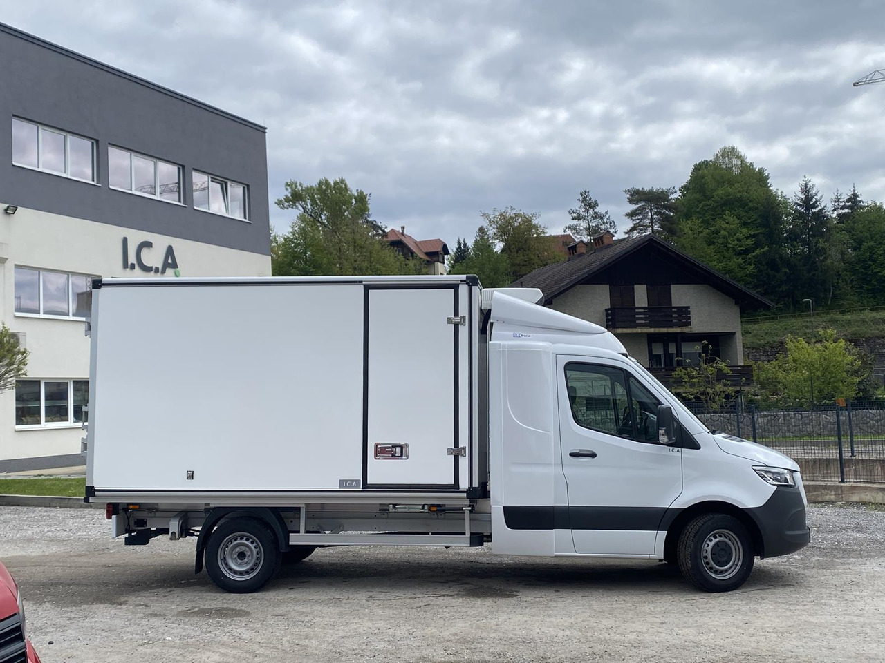 New Refrigerated van MERCEDES BENZ SPRINTER  317 CDI | DOPPELREGIME TIEFKÜHLKOFFER + BACKSLEEPER: picture 31