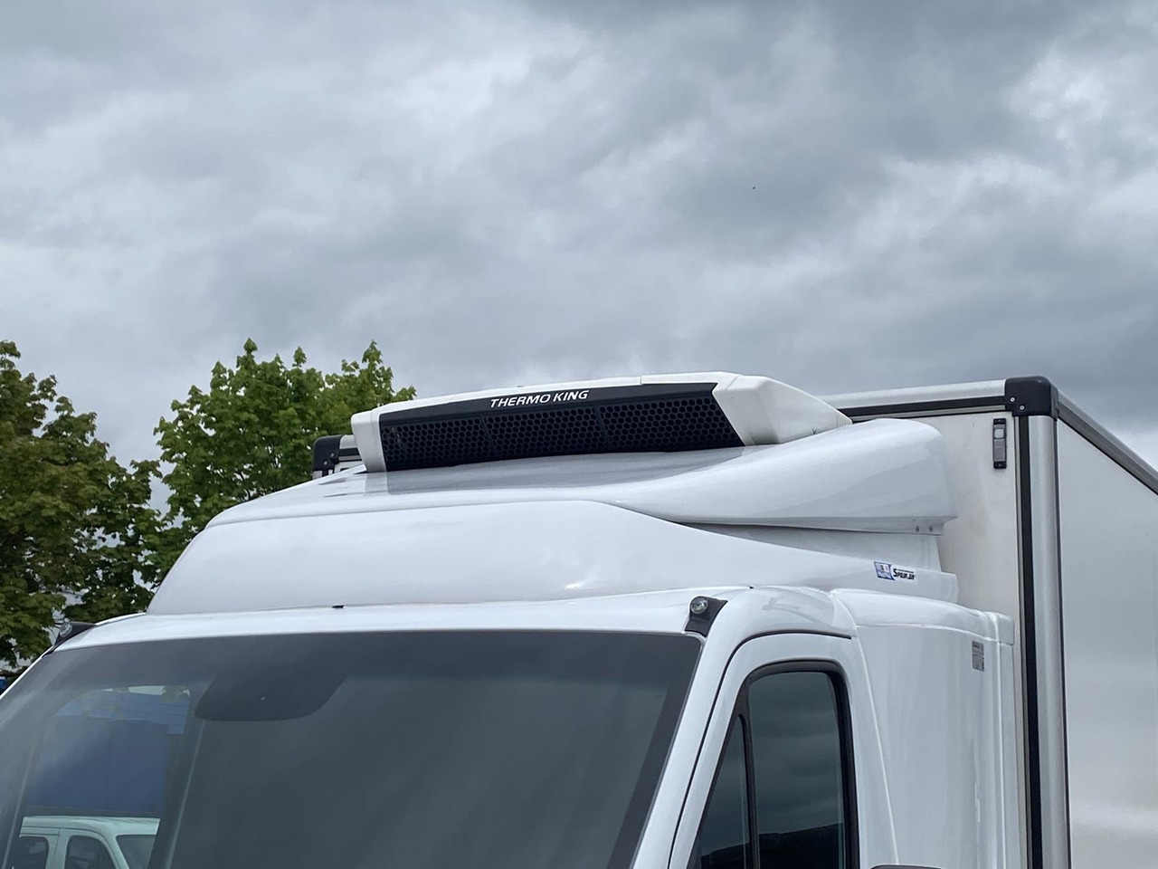 New Refrigerated van MERCEDES BENZ SPRINTER  317 CDI | DOPPELREGIME TIEFKÜHLKOFFER + BACKSLEEPER: picture 21