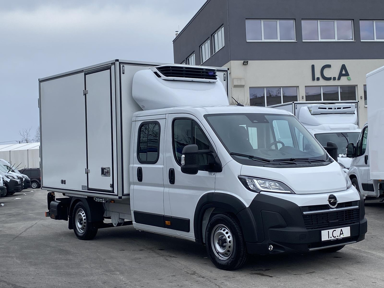 OPEL MOVANO 1+6 DOKA 140PS | KÜHLKOFFER + LADERAMPE - Refrigerated van: picture 3 OPEL MOVANO 1+6 DOKA 140PS | KÜHLKOFFER + LADERAMPE - Refrigerated van: picture 3