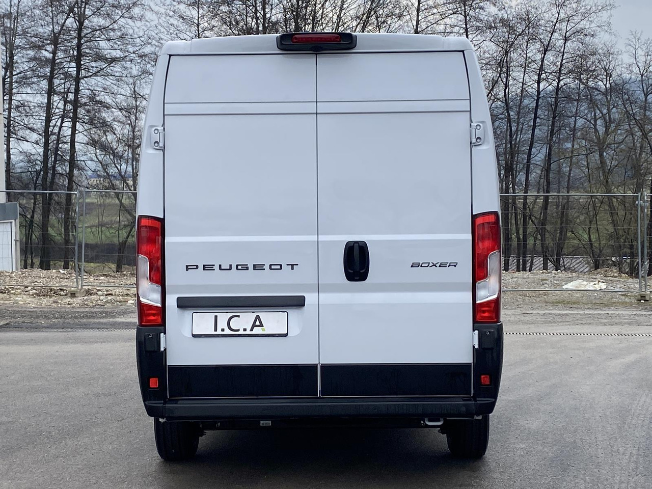 PEUGEOT BOXER L3H2 180PS CONFORT 335 / FRISCHDIENST BIS 0 + KONVEKTA FK2321 12-230V - Refrigerated van: picture 5 PEUGEOT BOXER L3H2 180PS CONFORT 335 / FRISCHDIENST BIS 0 + KONVEKTA FK2321 12-230V - Refrigerated van: picture 5