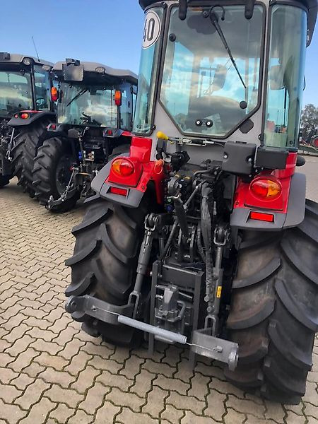 Massey Ferguson MF 3VI105 Efficient - Farm tractor: picture 4 Massey Ferguson MF 3VI105 Efficient - Farm tractor: picture 4