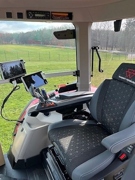 New Farm tractor Massey Ferguson MF 8S245 Dyna-VT Exclusive: picture 7