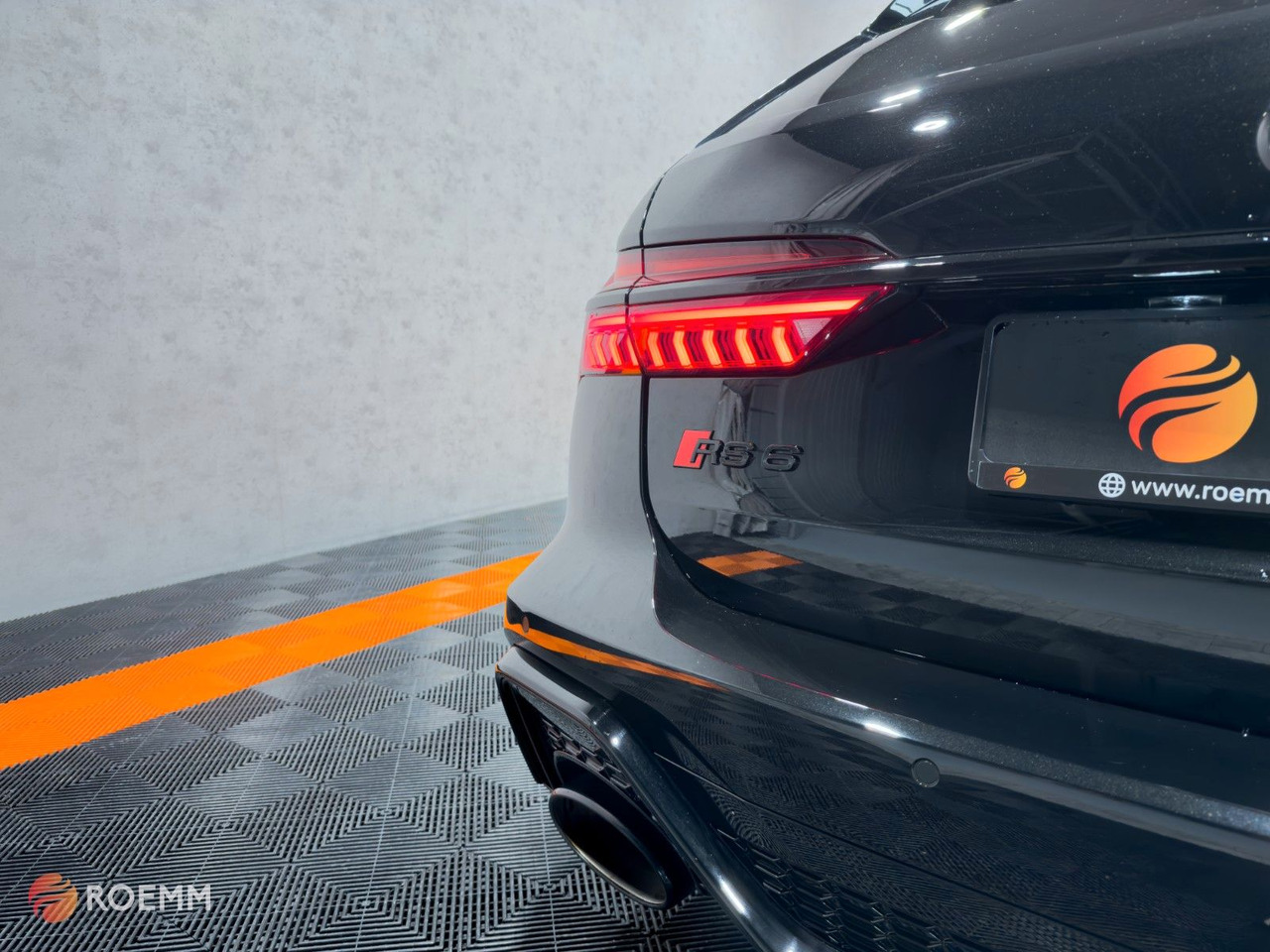 Station wagon Audi RS6 Avant 4.0 TFSI quattro*Dynamik*360°*PANO*LED: picture 28