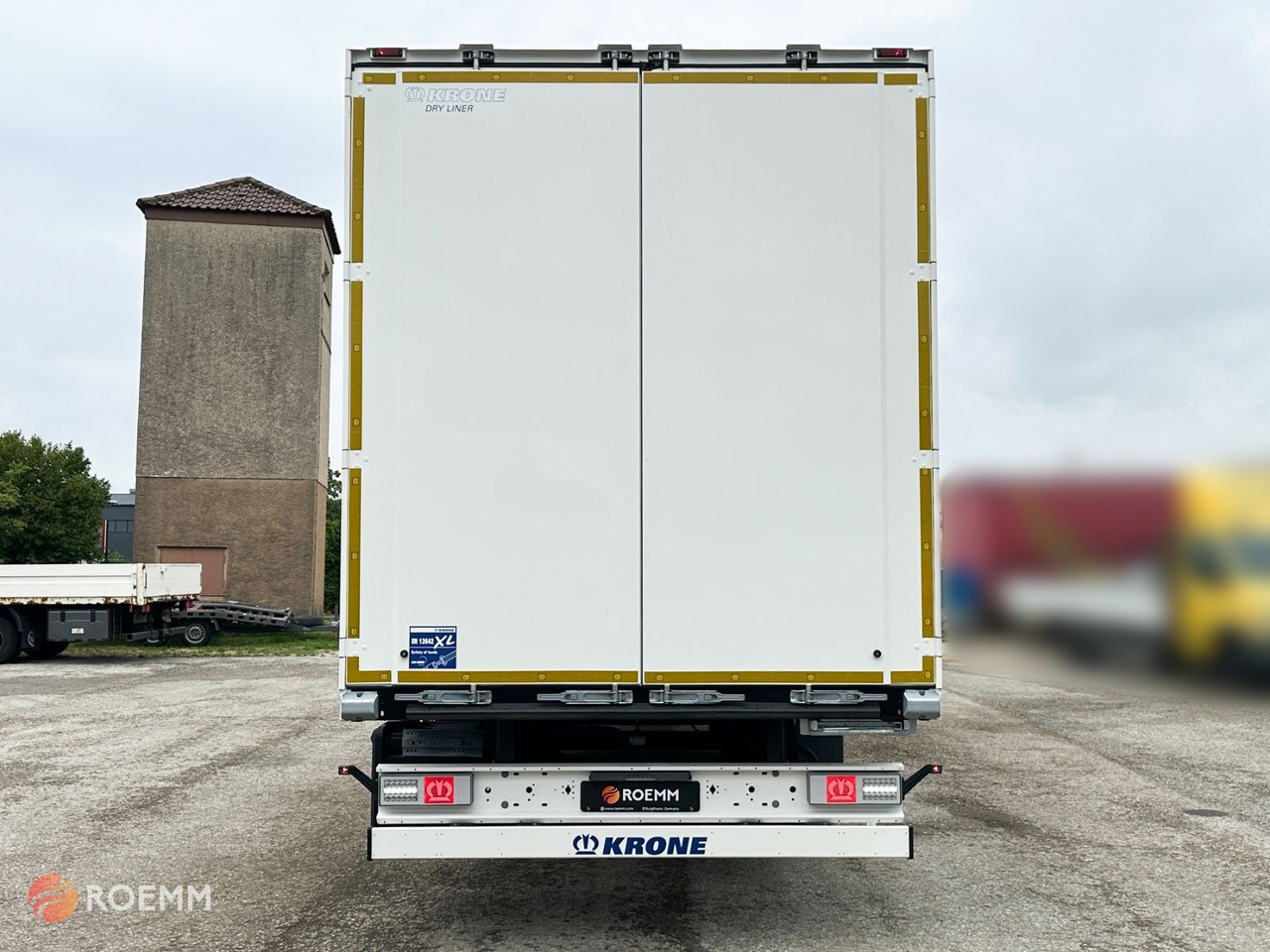 Krone DryLiner*2 Stk*Code XL*Liftachse*Sofort - Closed box semi-trailer: picture 5 Krone DryLiner*2 Stk*Code XL*Liftachse*Sofort - Closed box semi-trailer: picture 5