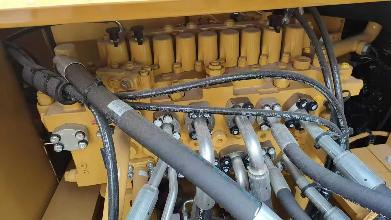 Crawler excavator CATERPILLAR CAT 330GC 30 TON Used Excavator 330D 336D 320GC 320GC 323 Crawler Secondhand Excavator: picture 8