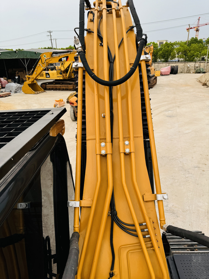 Crawler excavator Caterpillar 320D CAT 320D2 Used Excavator 320cl 320c 320GC Secondhand Excavator in Excellent Work Condition on Sale: picture 15