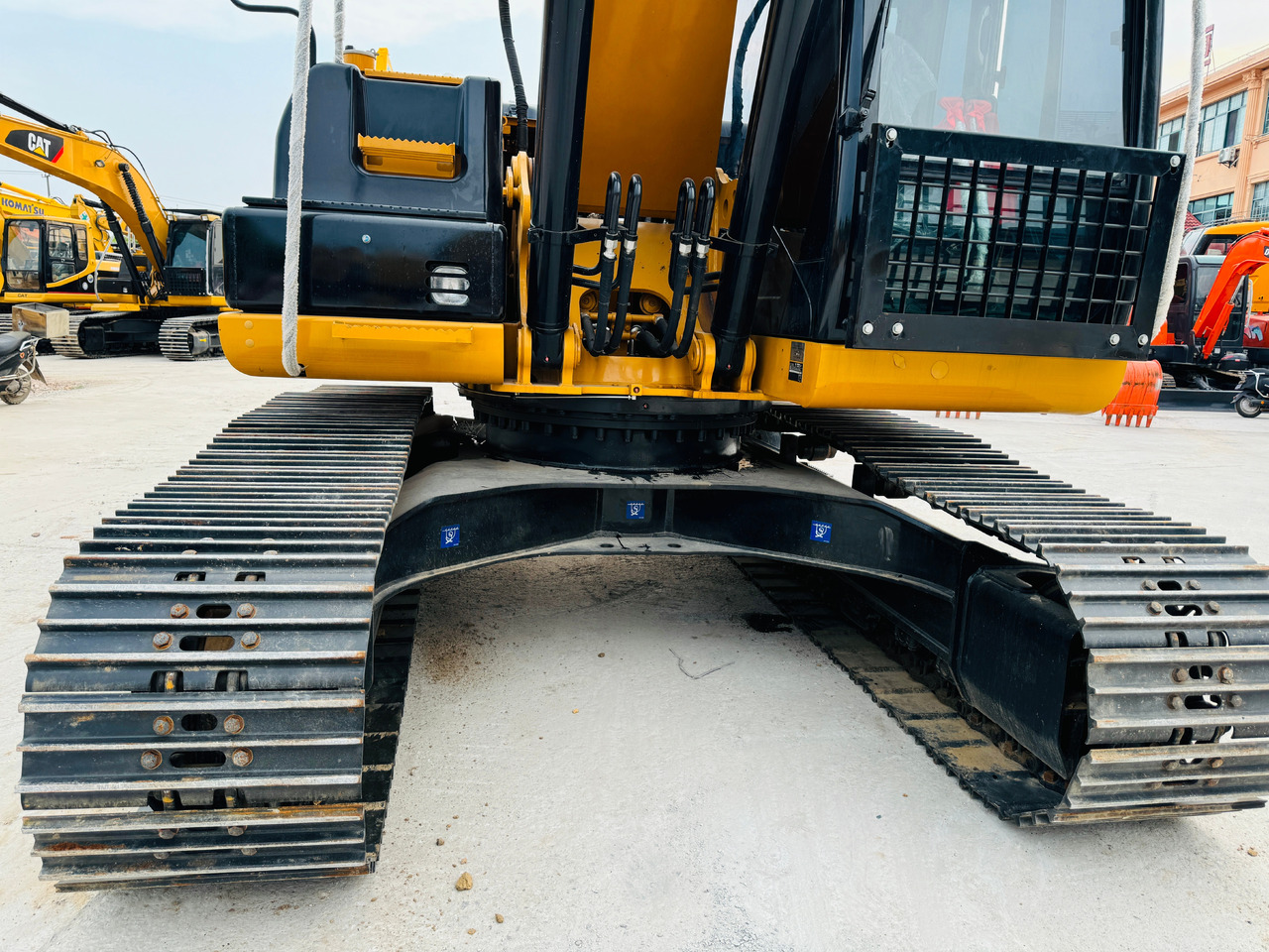 Crawler excavator Caterpillar 320D CAT 320D2 Used Excavator 320cl 320c 320GC Secondhand Excavator in Excellent Work Condition on Sale: picture 11