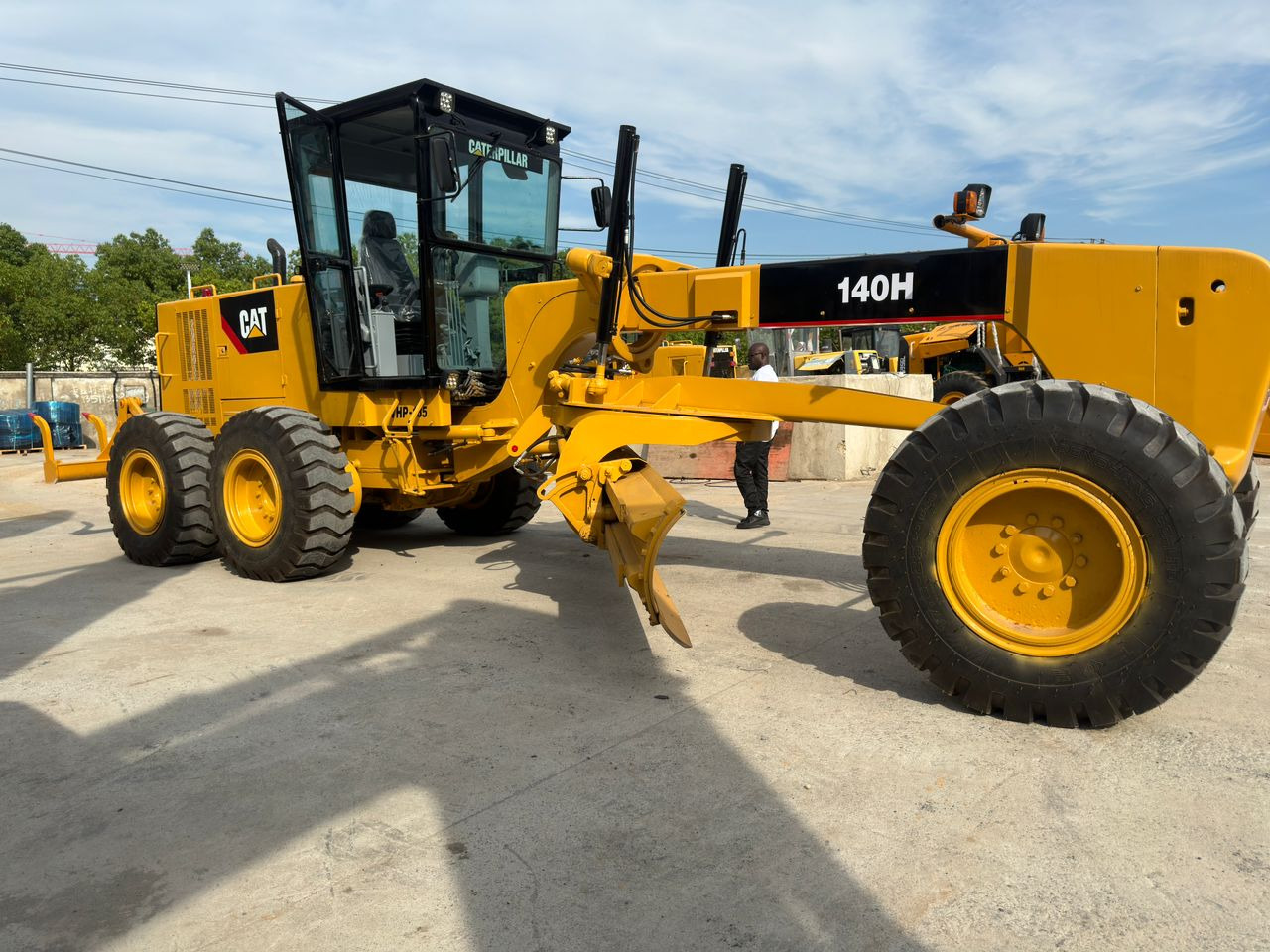Caterpillar CAT 140 140H 140K Used Grader Secondhand Motor Grader in High Quality - Grader: picture 5 Caterpillar CAT 140 140H 140K Used Grader Secondhand Motor Grader in High Quality - Grader: picture 5