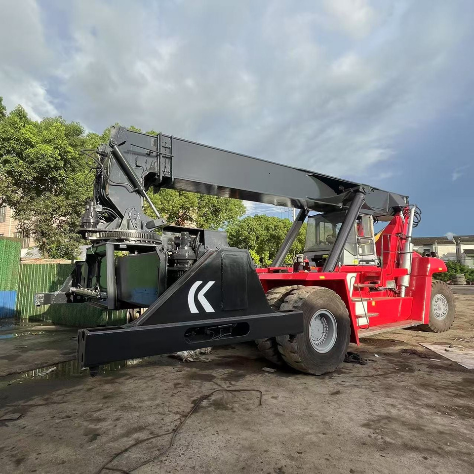 Reach stacker KALMAR 45 Ton Kalmar Reach Stacker DRD450 DRF450 DRT450 Telescopic Handler DRT450 and Sany Liugong Reach Stackers Lifting Reach Stacker Forklift: picture 6 Reach stacker KALMAR 45 Ton Kalmar Reach Stacker DRD450 DRF450 DRT450 Telescopic Handler DRT450 and Sany Liugong Reach Stackers Lifting Reach Stacker Forklift: picture 6