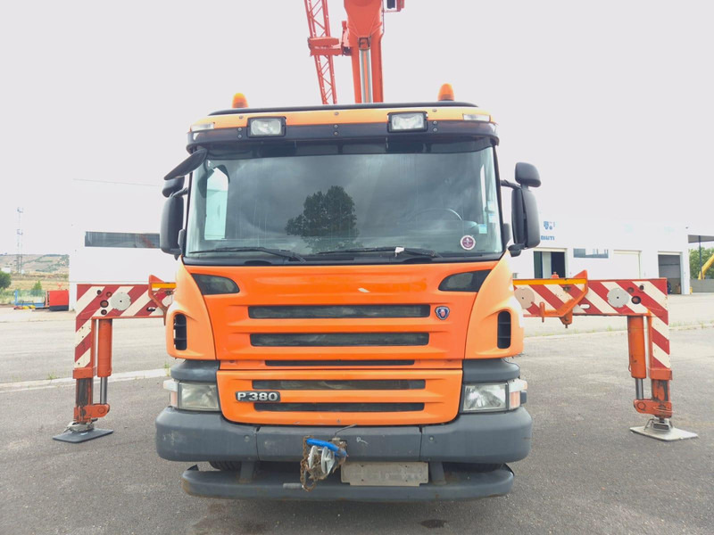 Mobile crane Tadano Faun HK40 Scania P380CB 8x4: picture 16