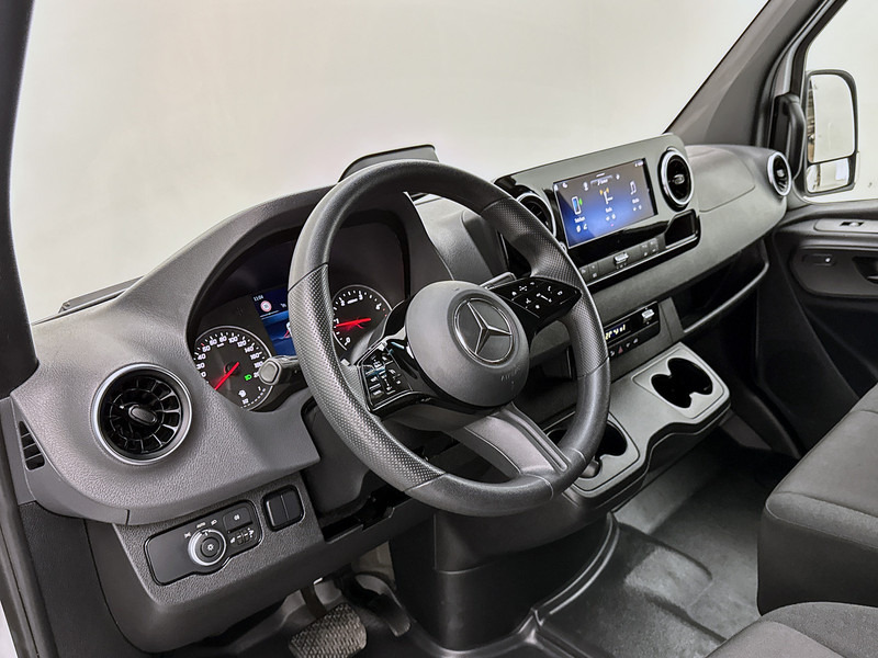 Mercedes-Benz Sprinter 317 1.9 CDI L3H2 Pro Achteruitrijcamera Stoelverwarming Cruise Control Betimmering - Panel van: picture 4 Mercedes-Benz Sprinter 317 1.9 CDI L3H2 Pro Achteruitrijcamera Stoelverwarming Cruise Control Betimmering - Panel van: picture 4