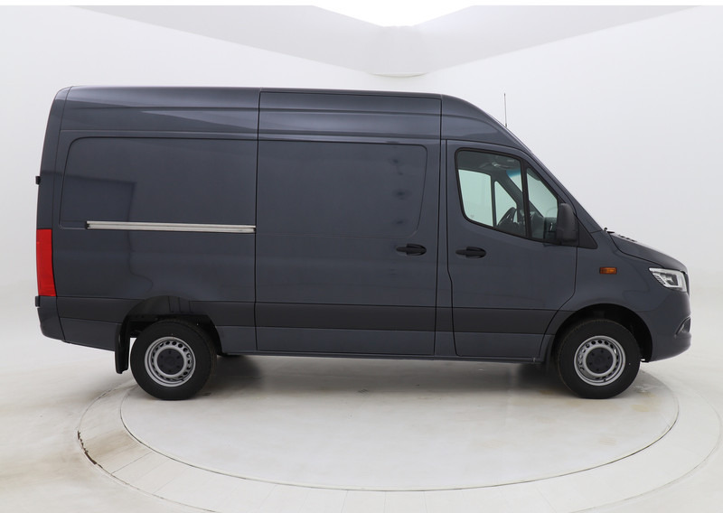 Mercedes-Benz Sprinter 319 1.9 CDI L2H2 Adaptieve cruise 360camera Widescreen Full Option 2024 - Small van: picture 3 Mercedes-Benz Sprinter 319 1.9 CDI L2H2 Adaptieve cruise 360camera Widescreen Full Option 2024 - Small van: picture 3