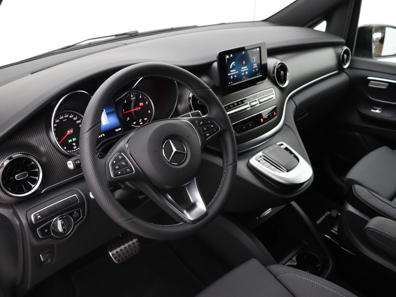 Mercedes-Benz V-Klasse 250d L2 Avantgarde AMG 431km! Dubbele Cabine Elektrische schuifdeuren DC Night pakket Leder - Small van, Combi van: picture 5 Mercedes-Benz V-Klasse 250d L2 Avantgarde AMG 431km! Dubbele Cabine Elektrische schuifdeuren DC Night pakket Leder - Small van, Combi van: picture 5