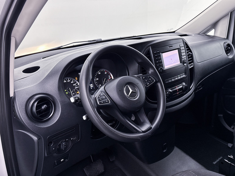 Mercedes-Benz Vito 114 CDI Lang Navigatie Achteruitrijcamera Betimmering Cruise Control - Small van: picture 5 Mercedes-Benz Vito 114 CDI Lang Navigatie Achteruitrijcamera Betimmering Cruise Control - Small van: picture 5