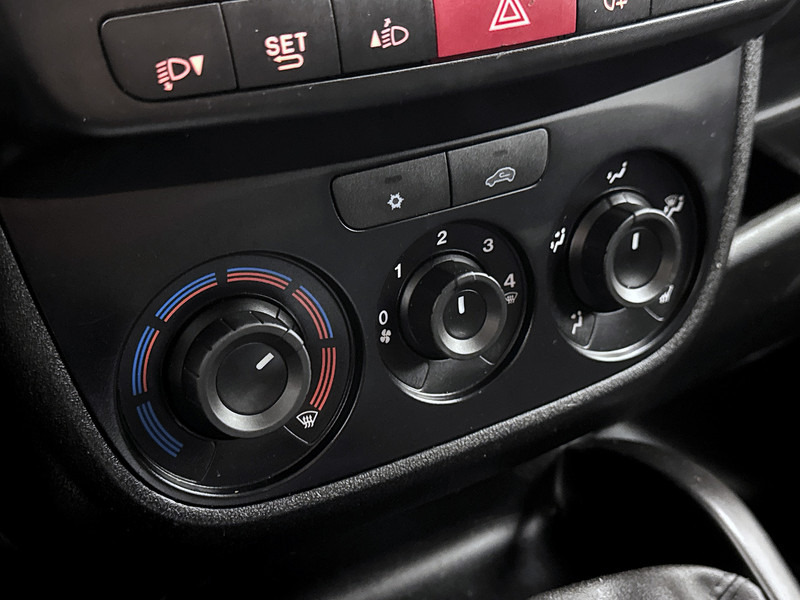 Small van Opel Combo 1.4 L2H1 ecoFLEX Benzine Airco Imperiaal: picture 8